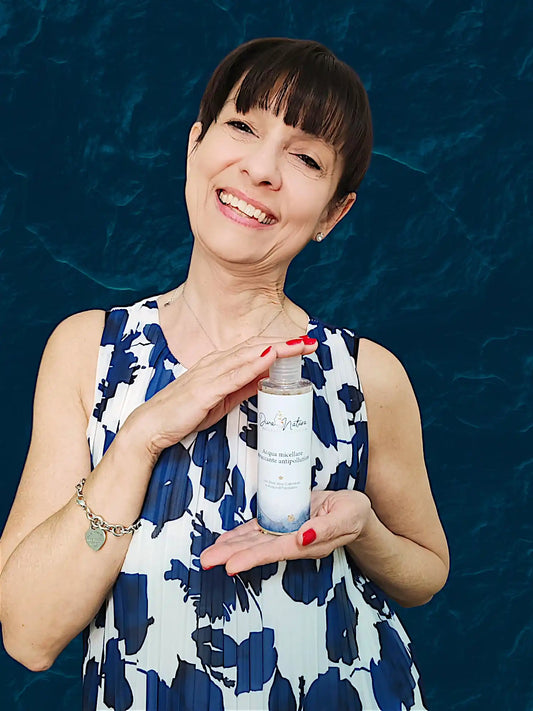 ACQUA MICELLARE STRUCCANTE ANTI POLLUTION